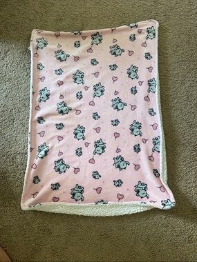 Pink Baby Blanket Elephant Hearts Print Sherpa